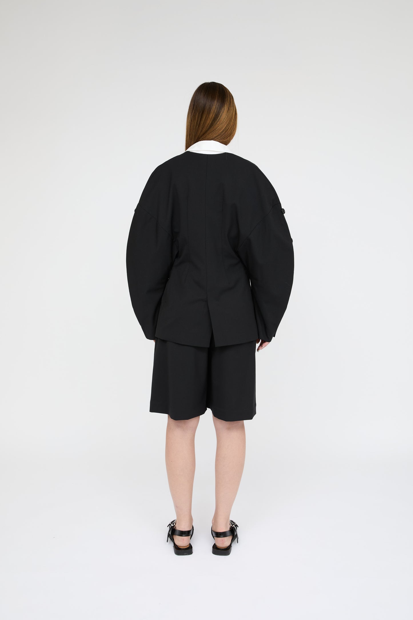 VEIA TAILORED JACKET